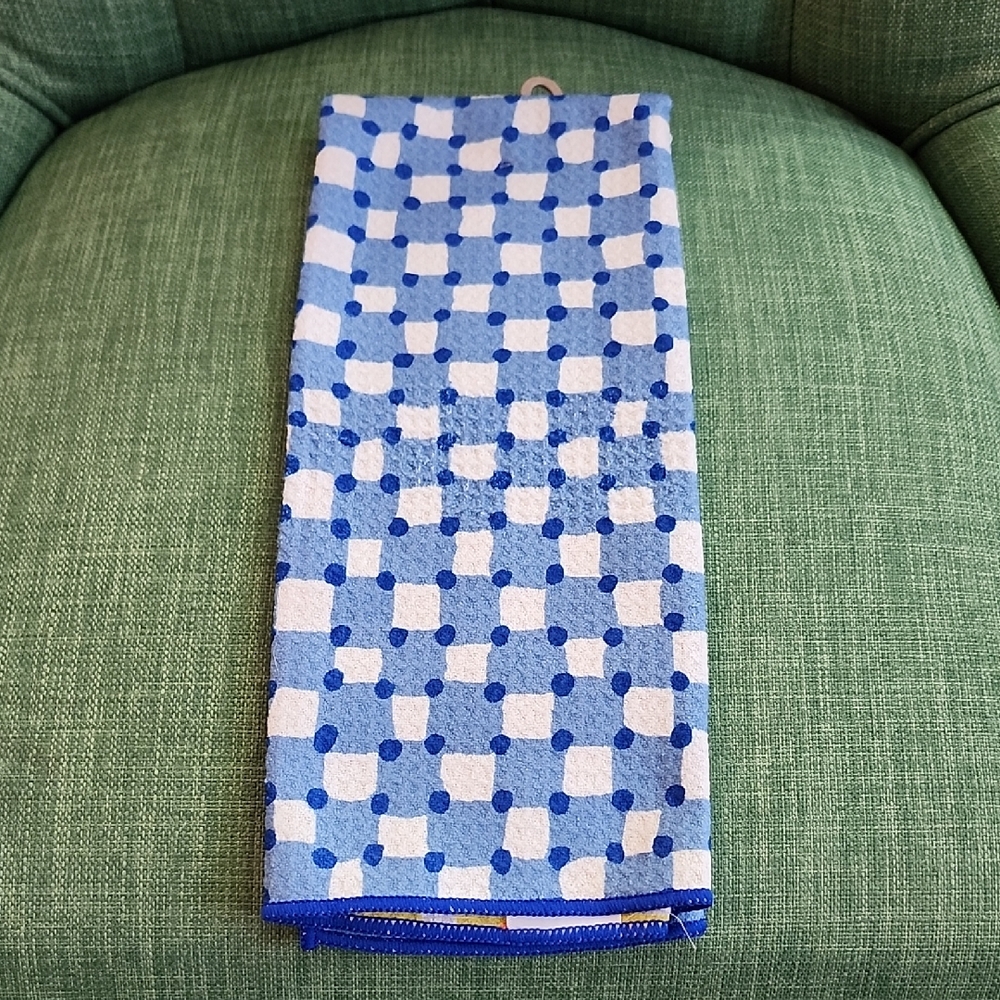 Room Essentials Reversible Blue and White Yellow and Orange Checkered Towel